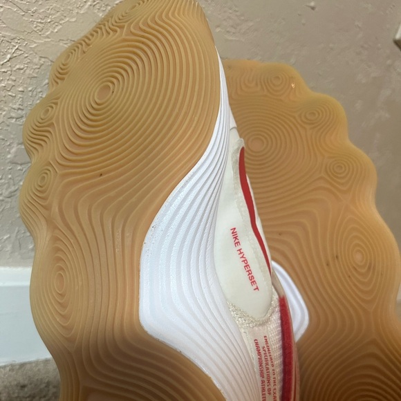 Nike hyperset 9.5 volleyball court shoes - Picture 2 of 4